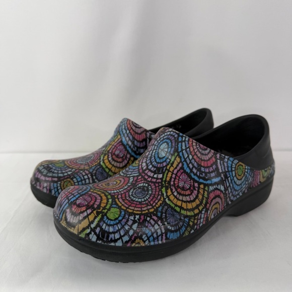 Crocs Neria Pro II Graphic Clog Womens 8 Black Multicolor Slip Resistant - Picture 10 of 11